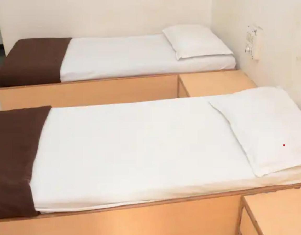 Hotel Rahi ناسيك المظهر الخارجي الصورة