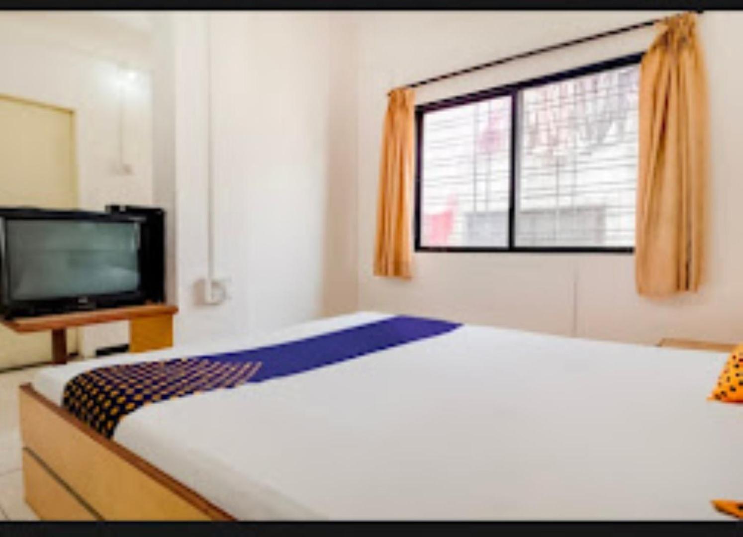 Hotel Rahi ناسيك المظهر الخارجي الصورة