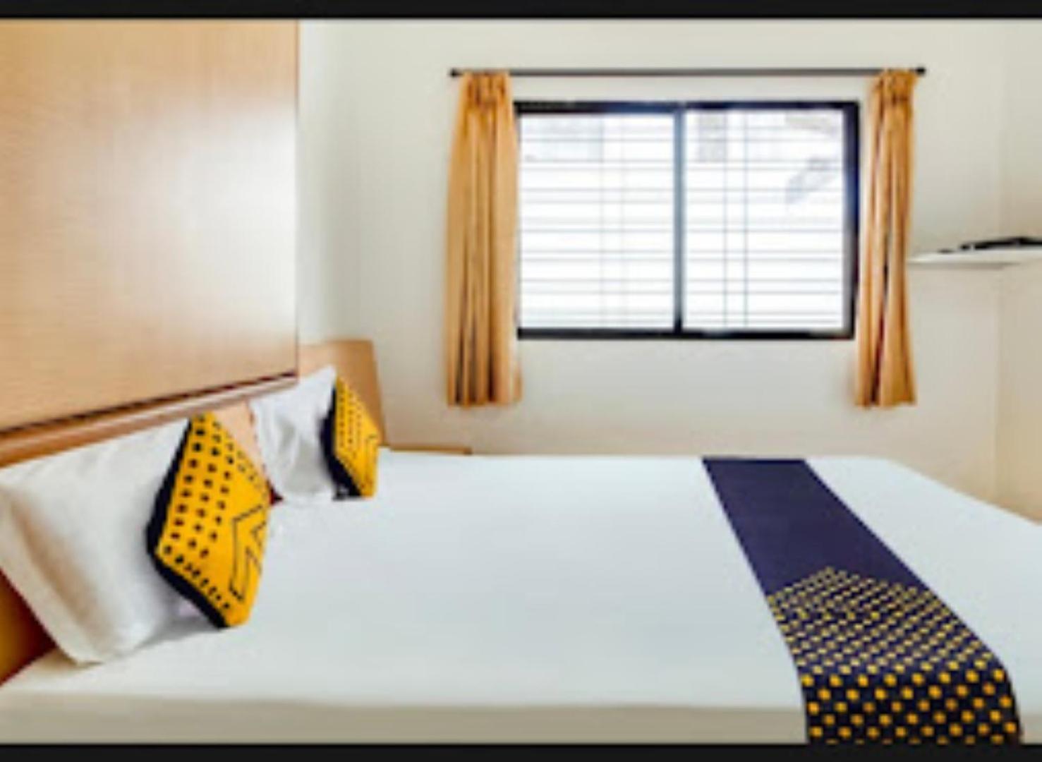 Hotel Rahi ناسيك المظهر الخارجي الصورة